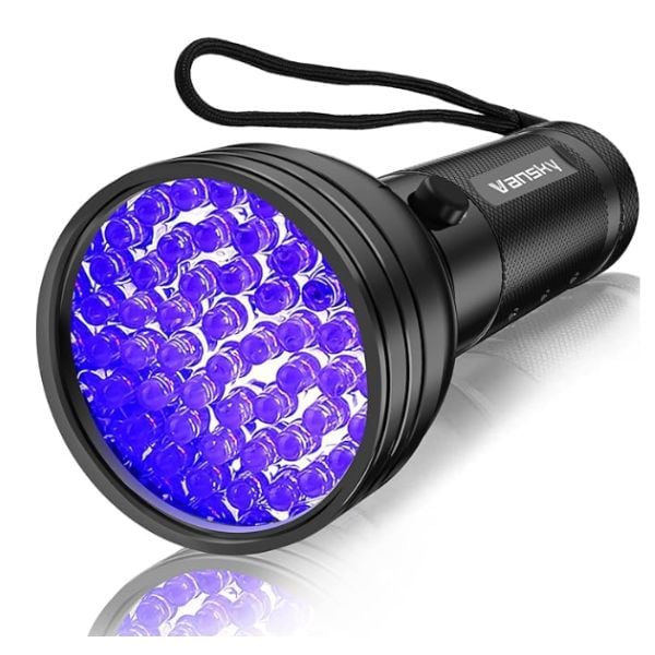Vanksy UV Light pee detector torch product.