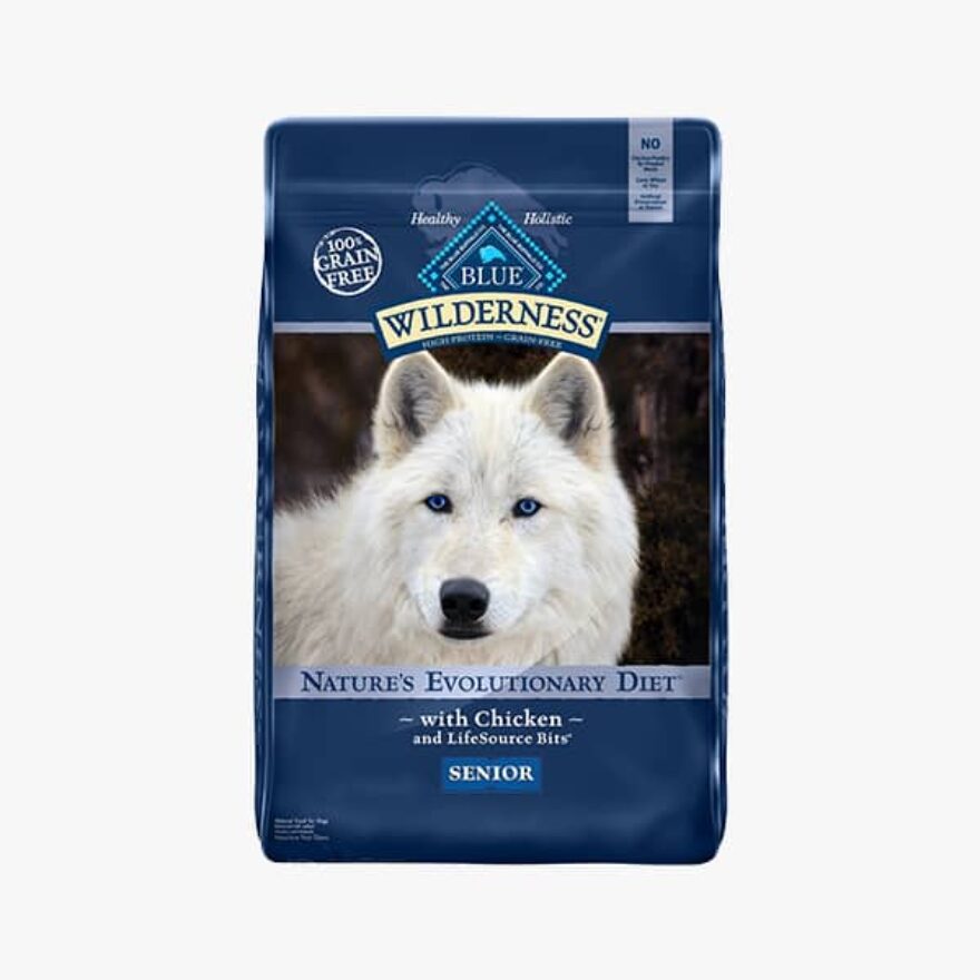 Blue Buffalo vs. Diamond Naturals Which Dog Food Is Better? Canine