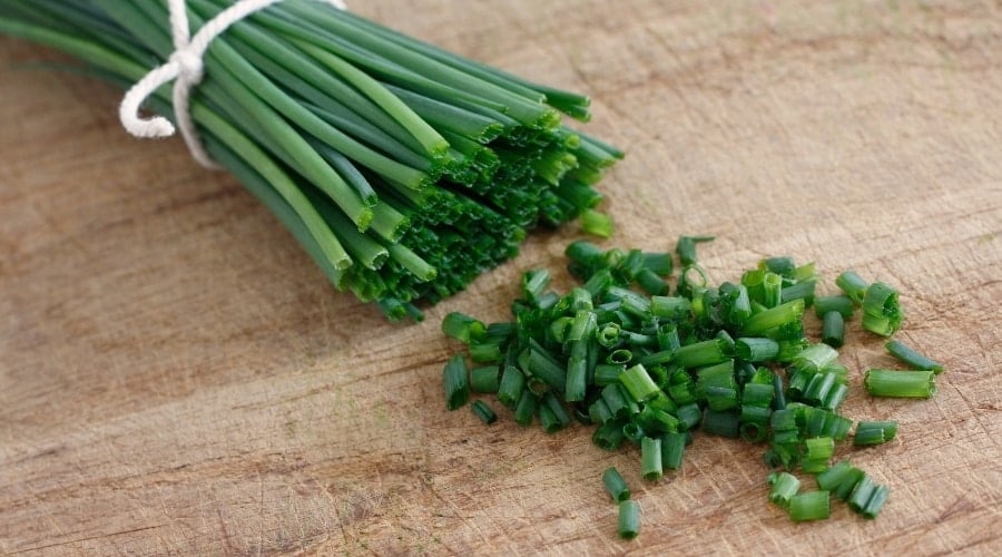 Chopped Green chives.