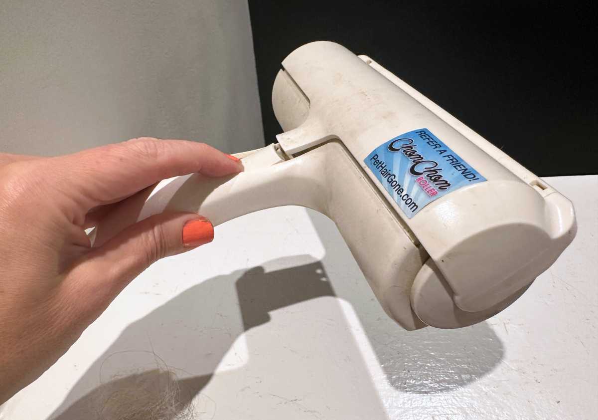 ChomChom roller chamber open button.