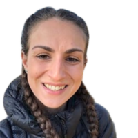Photo of Dr. Holly Anne Hills