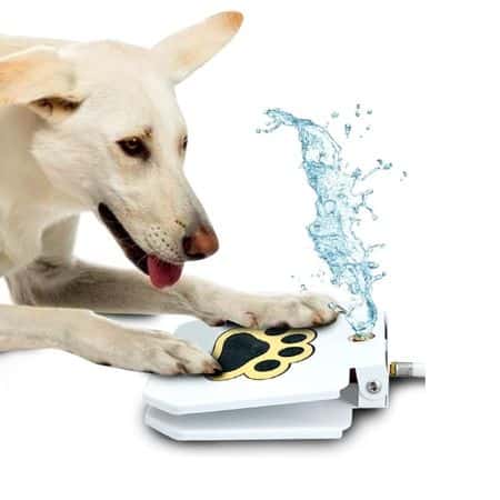 Trio Gato Dog Outdoor Step-On Dispenser